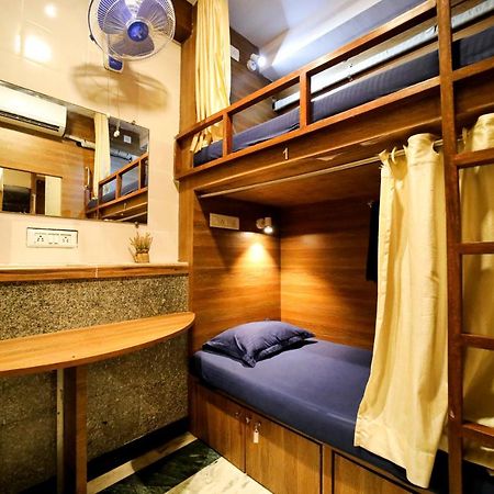 Maple Social Hubz-Hostel Bombay Eksteriør billede