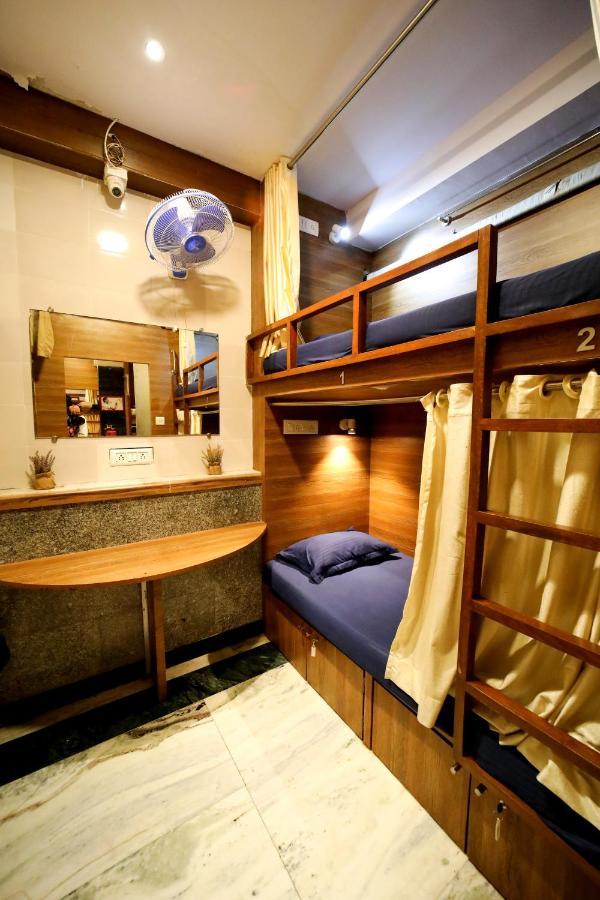 Maple Social Hubz-Hostel Bombay Eksteriør billede